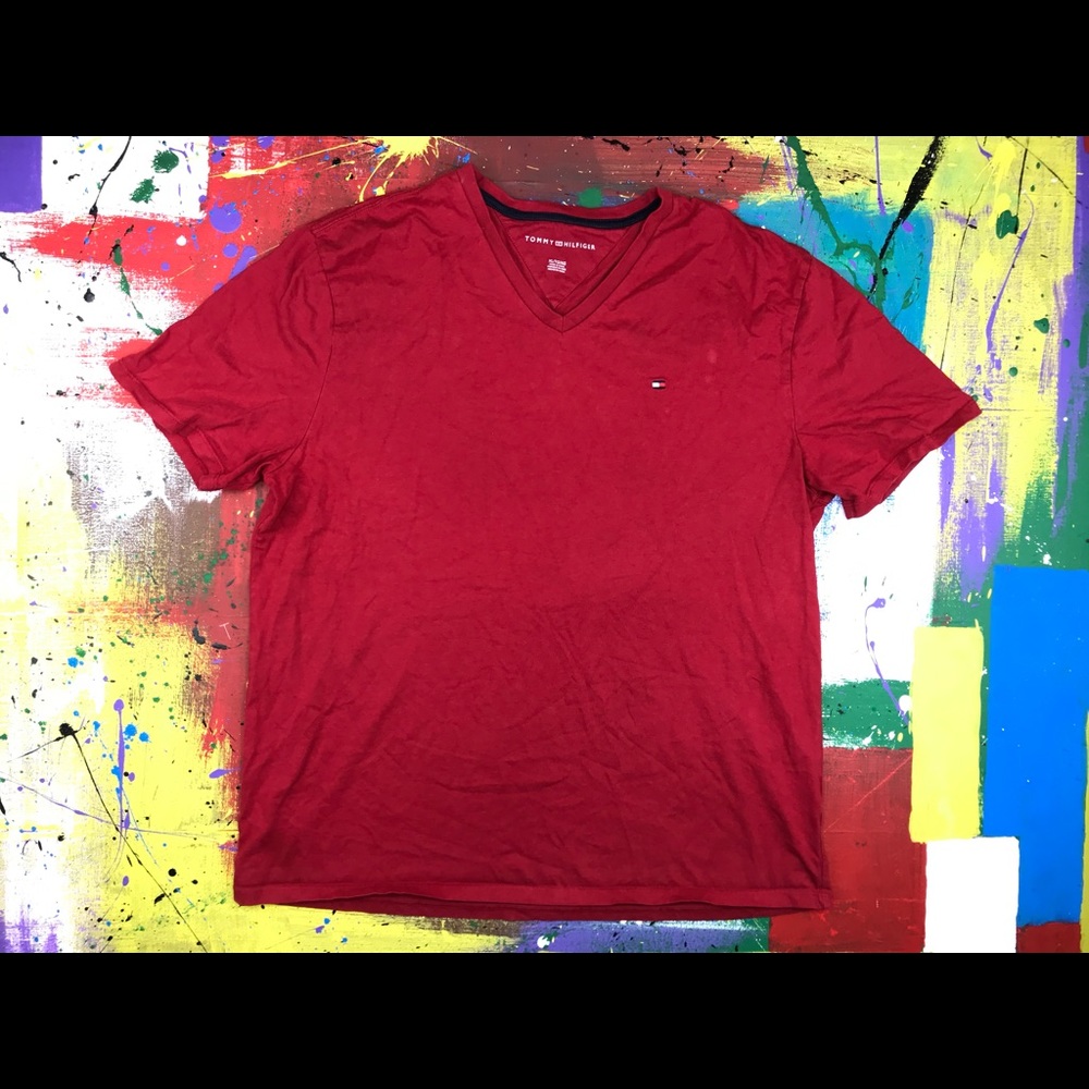 💥Tommy Hilfiger V-Neck Tee